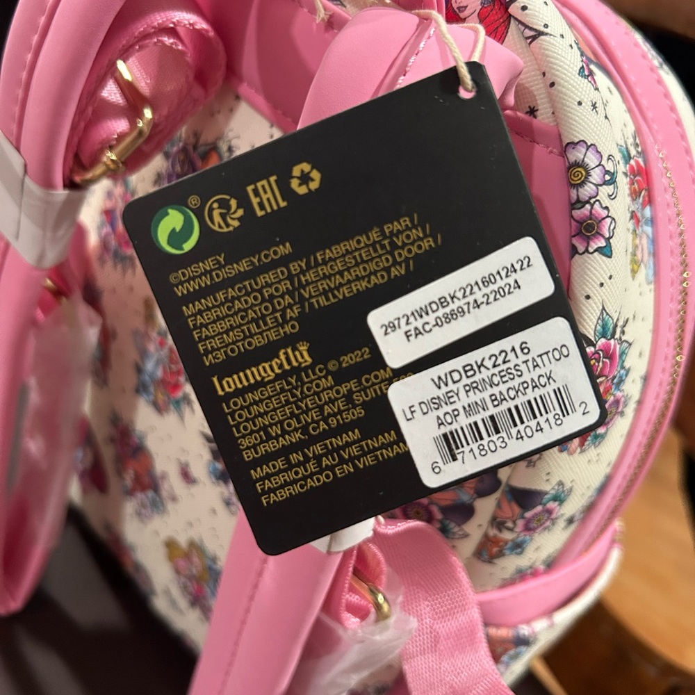 Loungefly Disney Princess Tattoo Mini Backpack NWT! Gorgeous! - Picture 6 of 6